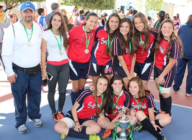 随着巨大的 随着巨大的