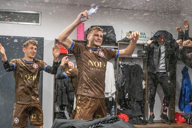 言都非常重 言都非常重